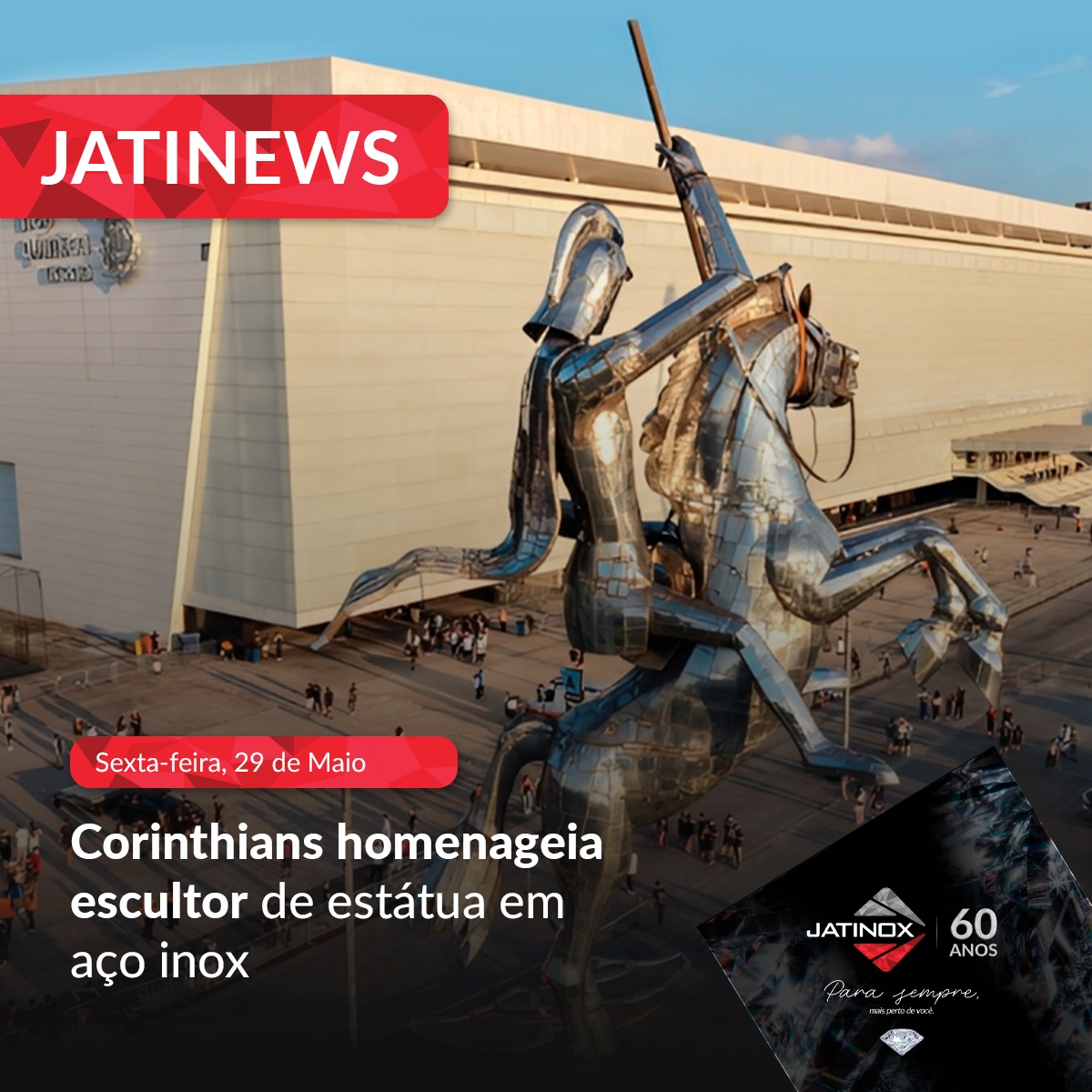 Corinthians homenageia escultor de estátua em aço inox Corinthians homenageia escultor de estátua em aço inox